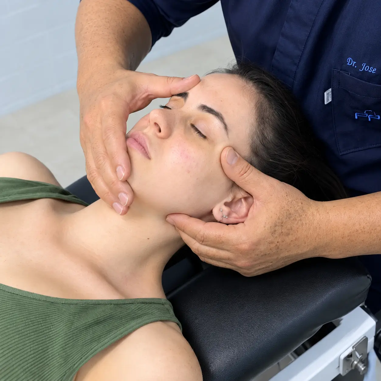 Técnica manual na articulação temporomandibular em Jundiaí